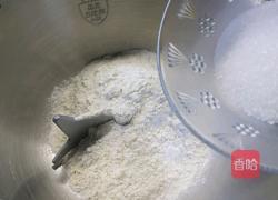 椰蓉面包的做法图解4