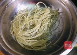 萝卜丸子豆腐汤的做法图解1