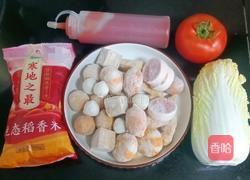 番茄浓汤丸子盖饭的做法图解1