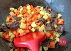 电饭煲煲仔饭的做法图解11