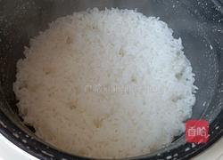 电饭煲煲仔饭的做法图解22