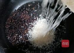 大米黑米红薯粥的做法图解3