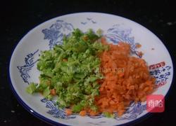 海苔肉松饭团的做法图解3