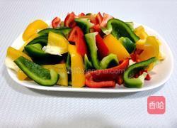 圆椒肉片盖浇饭的做法图解3