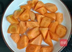 猪肉丸胡萝卜盖饭的做法图解4