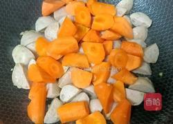 猪肉丸胡萝卜盖饭的做法图解6