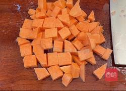 奶香红薯粥的做法图解1