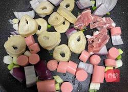 洋葱淀粉肠盖饭的做法图解4