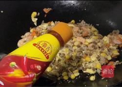 虾仁鸡蛋炒饭的做法图解10