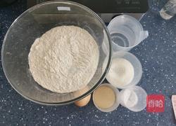 奶香光头的做法图解1