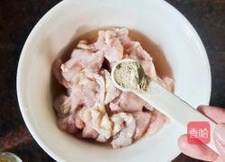 快捷午餐鸡丝酸菜面的做法图解3