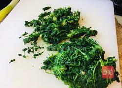 荠菜鸡蛋水饺的做法图解1
