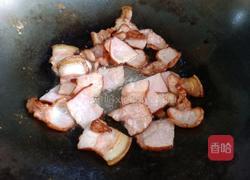 腊肉炒蒜薹的做法图解5