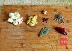 羊肉烩火烧的做法图解3