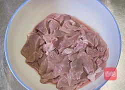 【春季“养肝”】鲁味猪肝的做法图解1