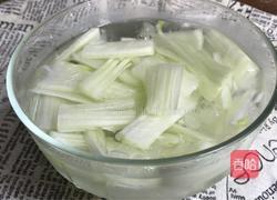 凤尾白菜的做法图解3