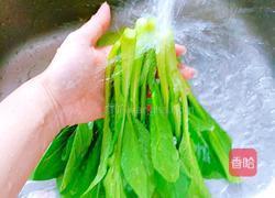 白灼菜心的做法图解1