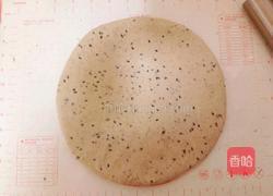黑芝麻锅盔的做法图解7