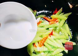 素炒莴笋的做法图解9