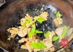 【春季“养肺”】荷塘什锦小炒肉的做法图解9