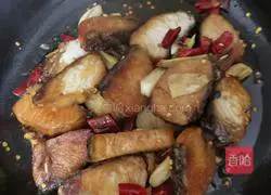 Illustration of spicy herring cubes 10