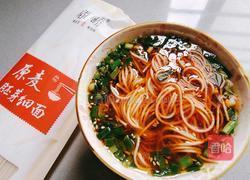 蒜苗酸汤面的做法图解8