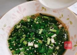 蒜苗酸汤面的做法图解5