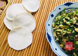 韭菜鸡蛋水饺的做法图解10