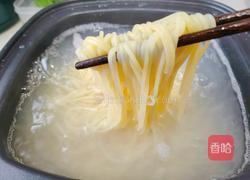 蹄汤米线的做法图解5