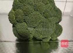 蒜蓉西蓝花的做法图解1