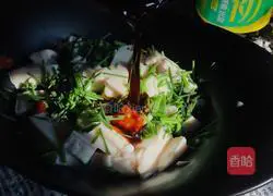 Illustration of how to make green onions mixed with tofu 6