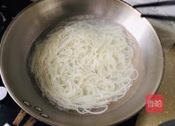 酱香牛腩粉的做法图解4