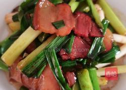 青蒜炒腊肉的做法图解7