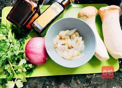 虾仁杏鲍菇的做法图解2