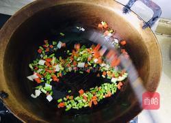 酱油炒饭的做法图解3