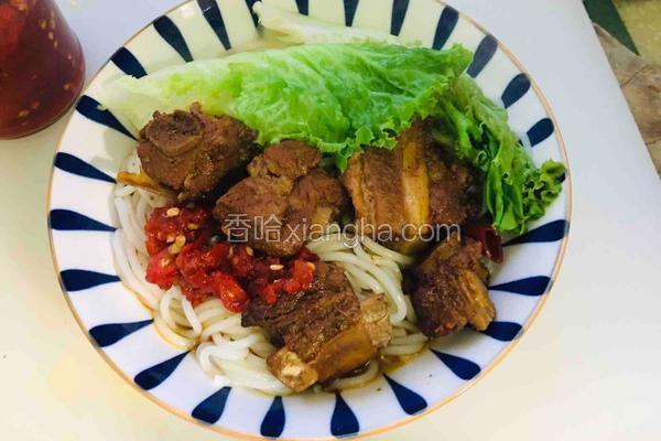 红烧排骨拌粉