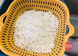 红烧排骨拌粉的做法图解2