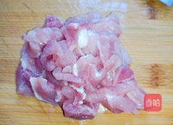 肉片炒蒲瓜的做法图解1