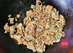 【春季养生菜】香椿炒鸡蛋的做法图解4