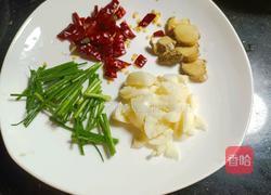 腊肉烧腊鱼的做法图解5