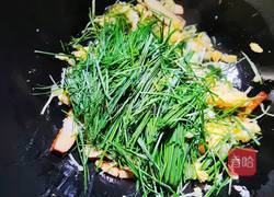 野蒜香干炒鸡蛋的做法图解8