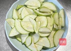 【春季养生菜】西葫滑肉片的做法图解1