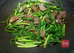 蒜苗卤牛肉的做法图解10