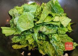 橄榄油炒莴苣叶的做法图解3