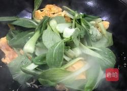 鸡蛋炒河粉的做法图解6