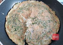 香椿芽鸡蛋饼的做法图解11