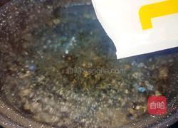 鸡肉咖喱酱意面的做法图解2