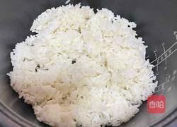 包菜蛋炒饭的做法图解1