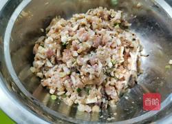香菇洋葱大肉包子的做法图解3