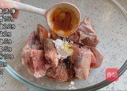 空气炸锅椒盐排骨的做法图解1